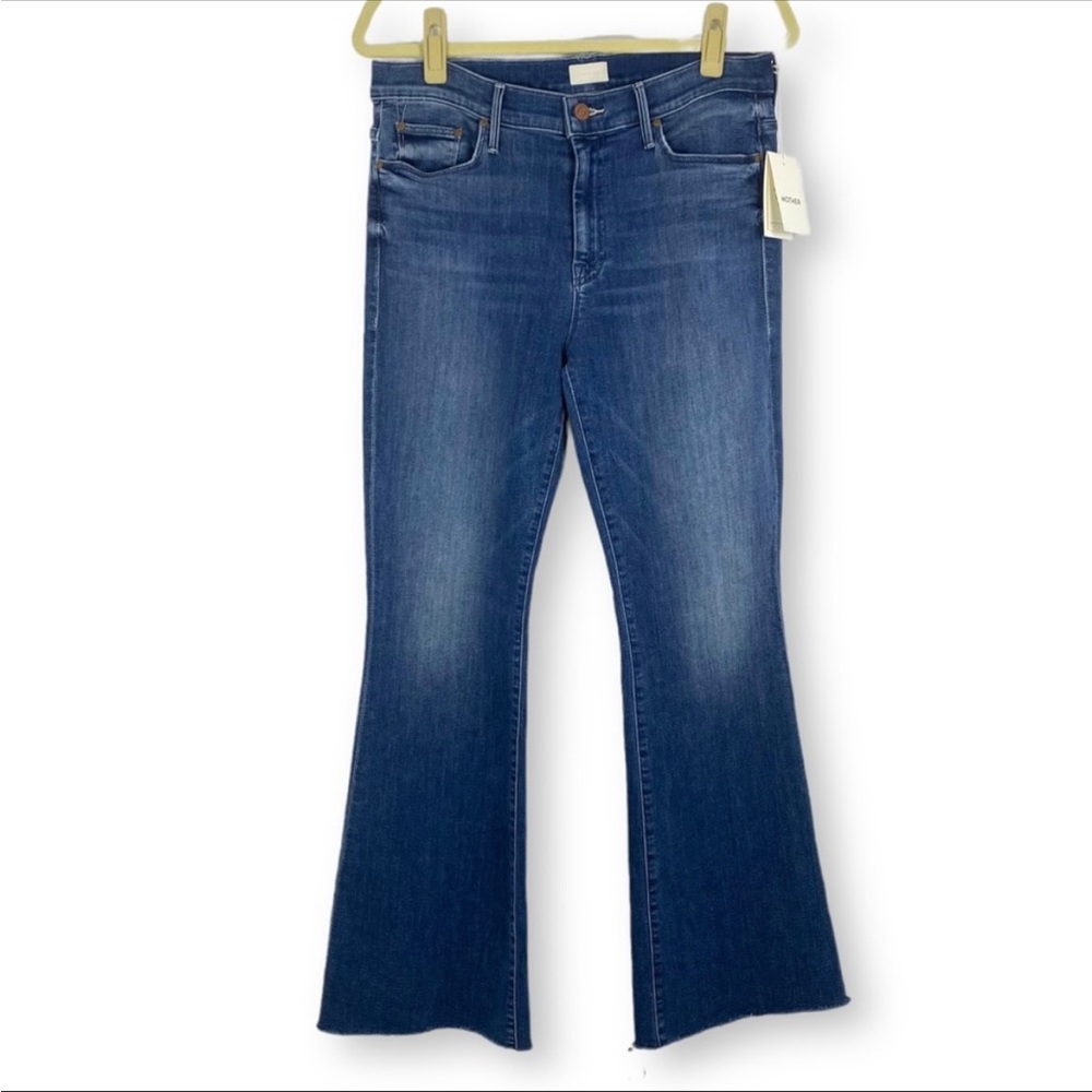 Mother the weekender frayed hem flared leg jeans in groovin nwt size 25